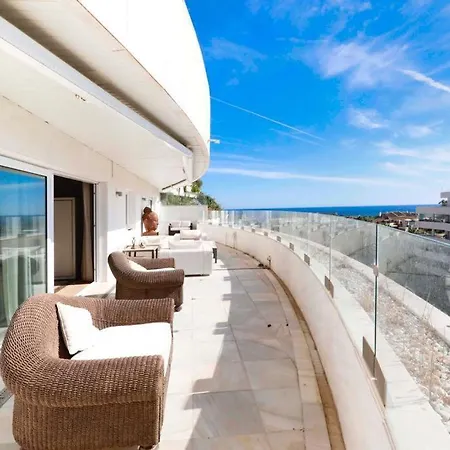 Luxurious Penthouse *