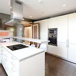 Апартаменти Luxurious Penthouse Марбелья