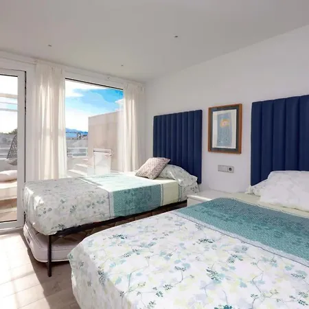 Luxurious Penthouse Apartment