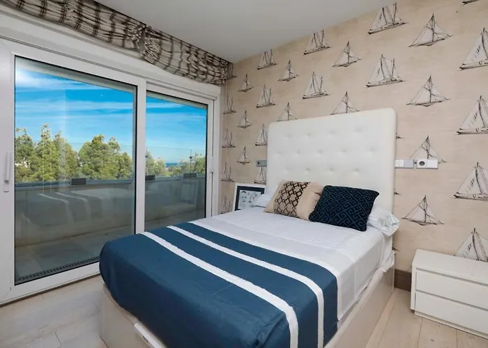 Апартаменты Luxurious Penthouse