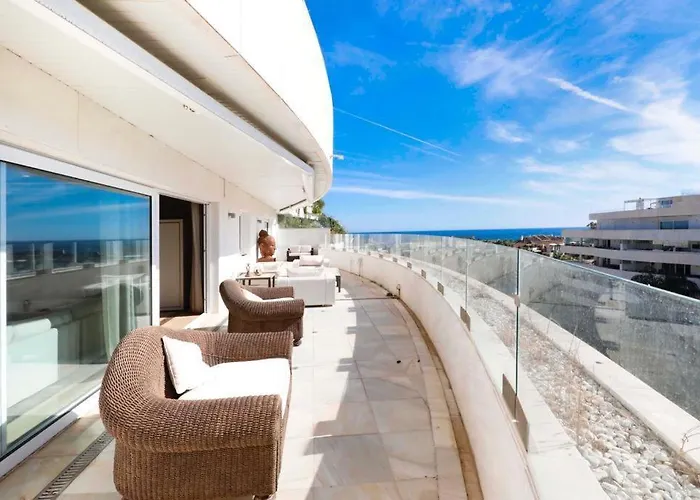 Luxurious Penthouse *