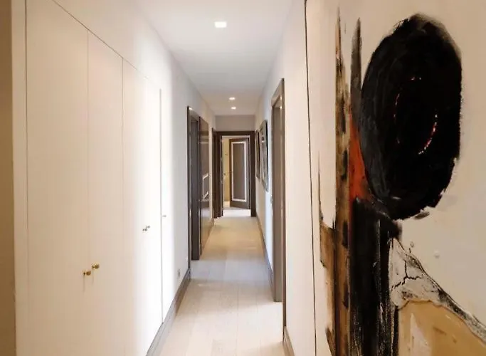 Luxurious Penthouse Апартаменты